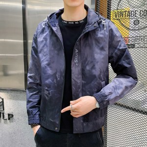 Spring and Autumn New Men's Coat Jacket Youth Camouflage Hooded Casual Men Jacket Mens Clothing Windbreaker Streetwear